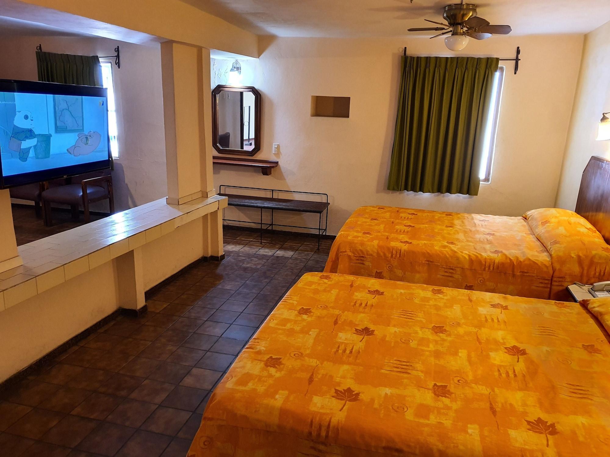 Hotel Kino