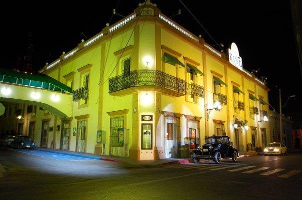Hotel Kino 2*